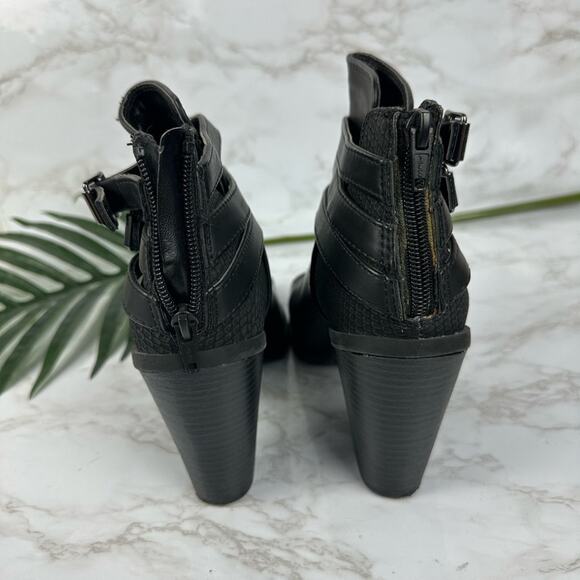 Simply Vera Vera Wang Aubrey Booties Black Women size 8 - Picture 4 of 9